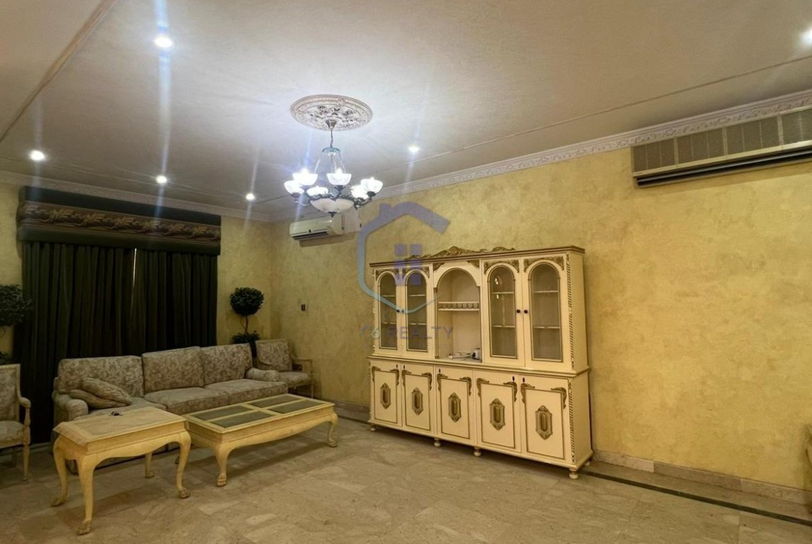 Luxury 4-Bedroom Villa in The heart of Al Hidd