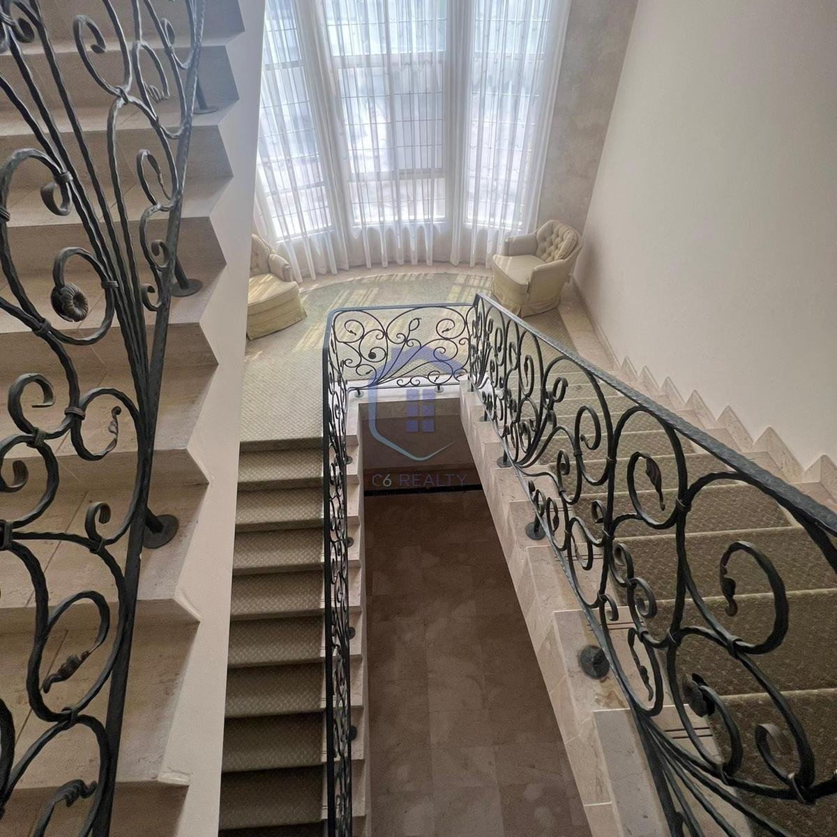Luxury 4-Bedroom Villa in The heart of Al Hidd