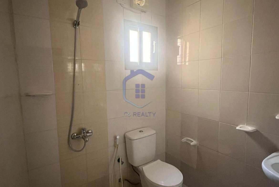 Spacious Three-Bedroom Apartment in Al-HIDD