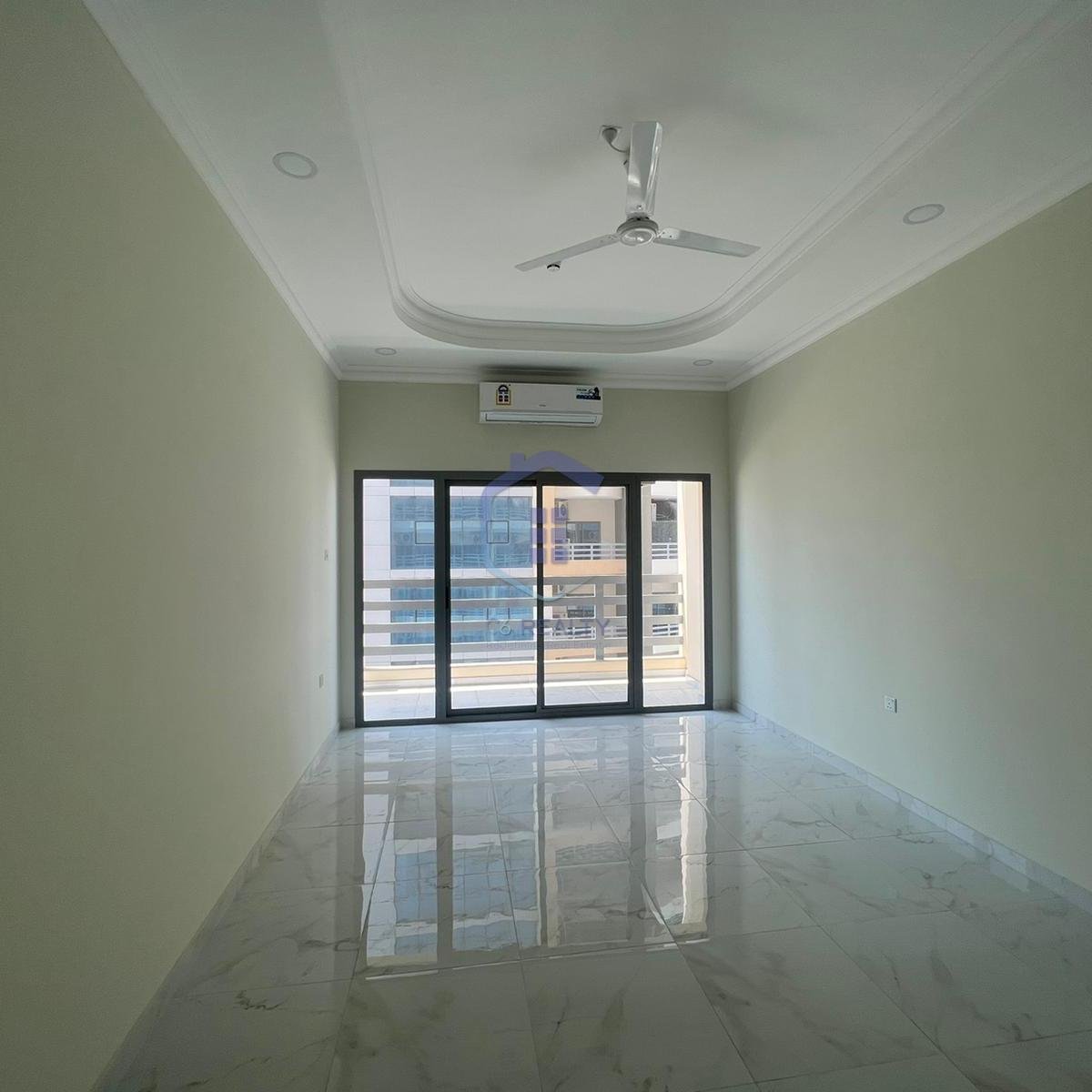 New Spacious 4-Bedroom Apartment in center of Hidd