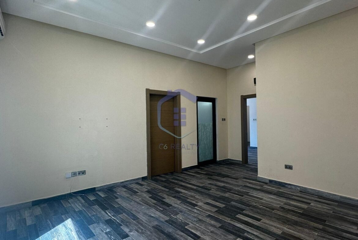 Affordable Spacious 2-Bedroom Apartment For Rent In The Center Zinj