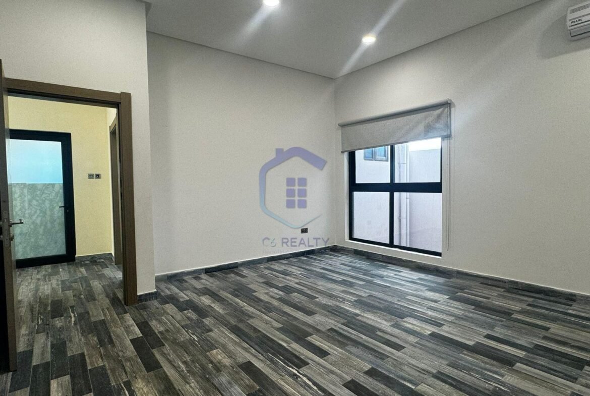 Affordable Spacious 2-Bedroom Apartment For Rent In The Center Zinj