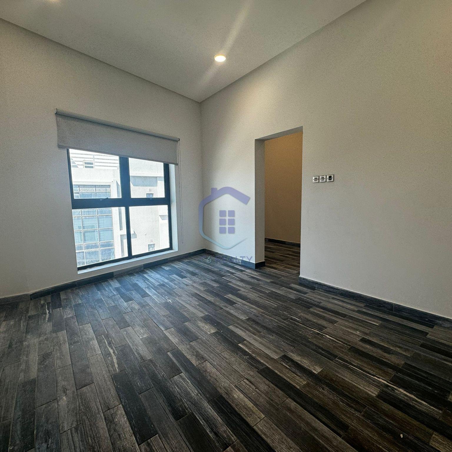 Affordable Spacious 2-Bedroom Apartment For Rent In The Center Zinj