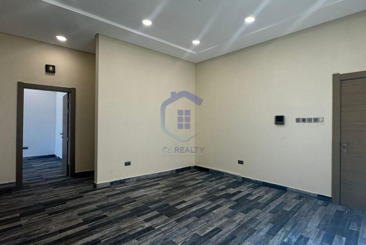 Affordable Spacious 2-Bedroom Apartment For Rent In The Center Zinj