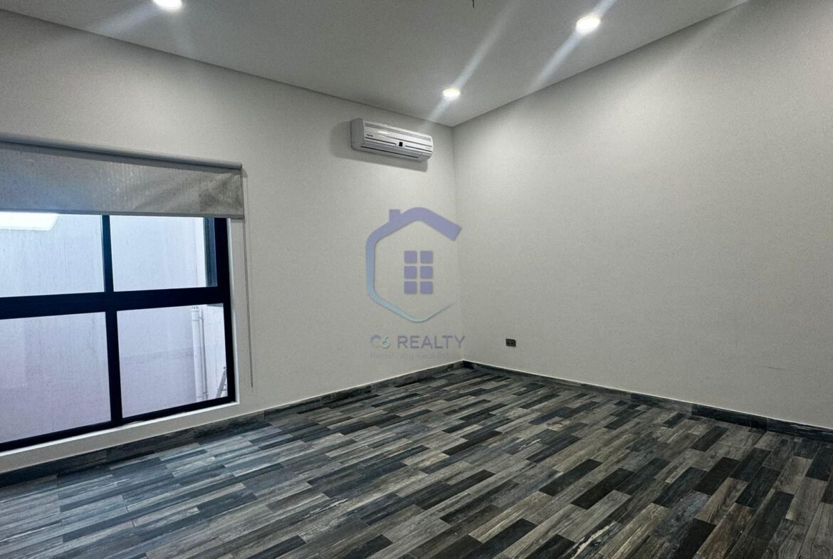 Affordable Spacious 2-Bedroom Apartment For Rent In The Center Zinj