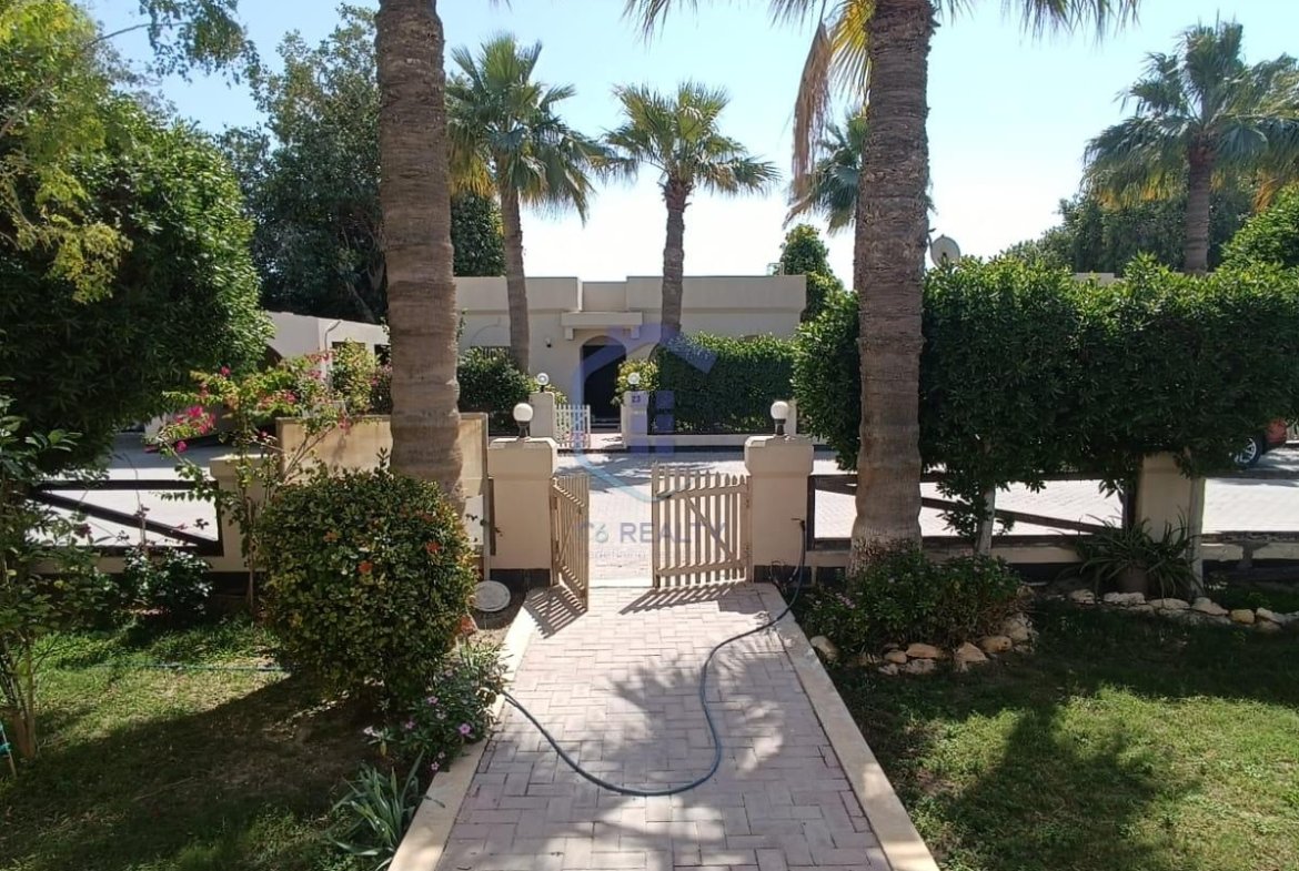 Affordable villa for rent in the heart of Tubli