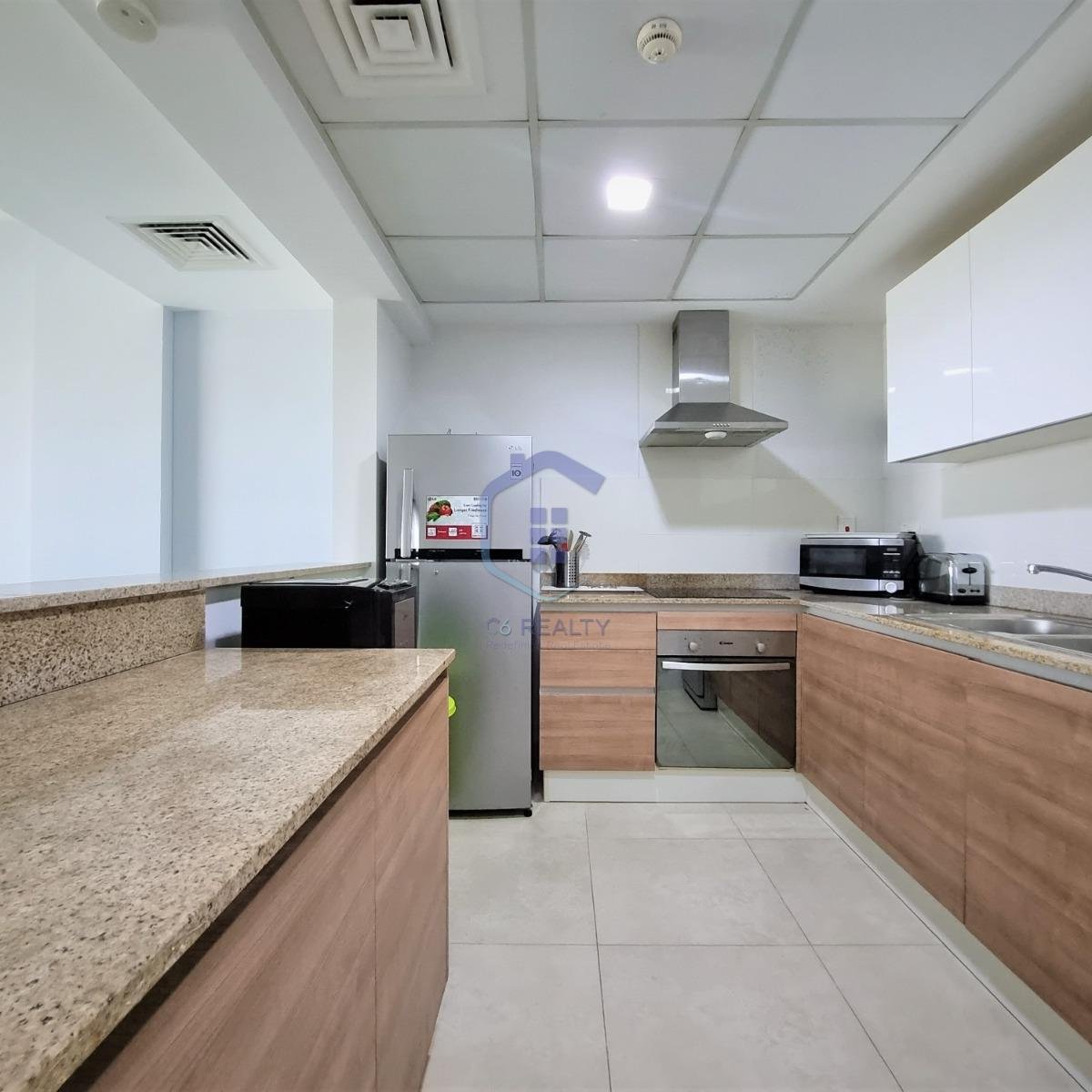 Exclusive 2-Bedroom Apartment for Rent In Amwaj