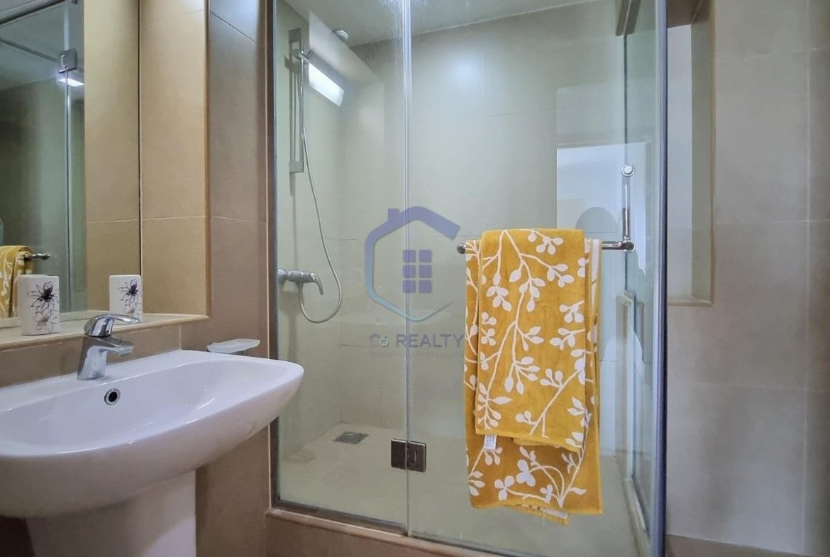 Exclusive 2-Bedroom Apartment for Rent In Amwaj