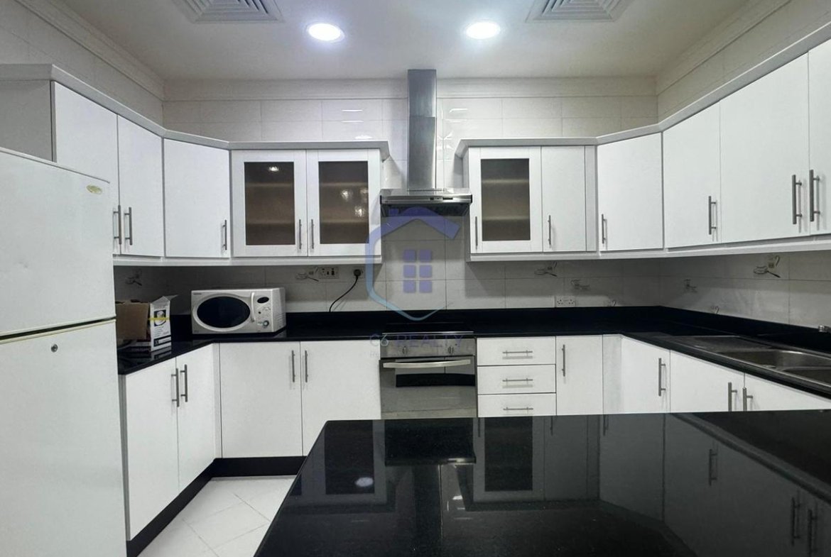 Affordable 2-Bedroom Apartment In The CityCenter of Sanabis