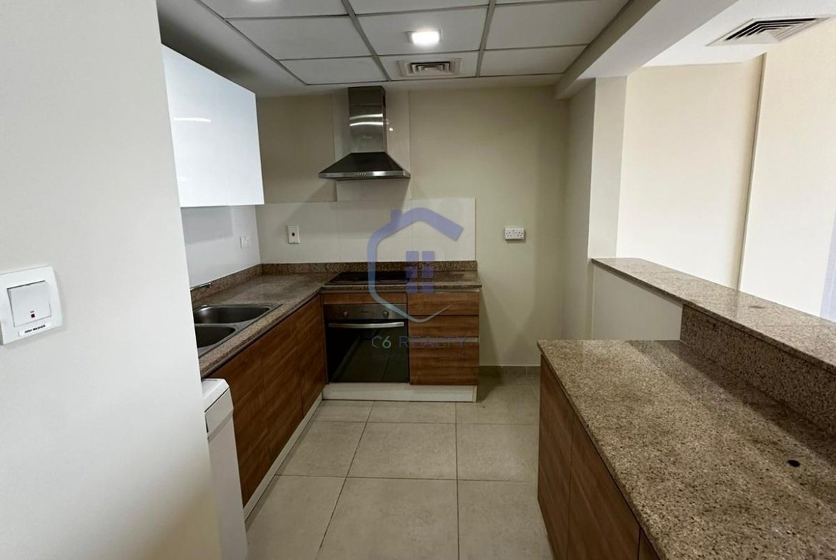 eaView Exclusive 2-Bedroom Apartment For Rent in Amwaj Islands