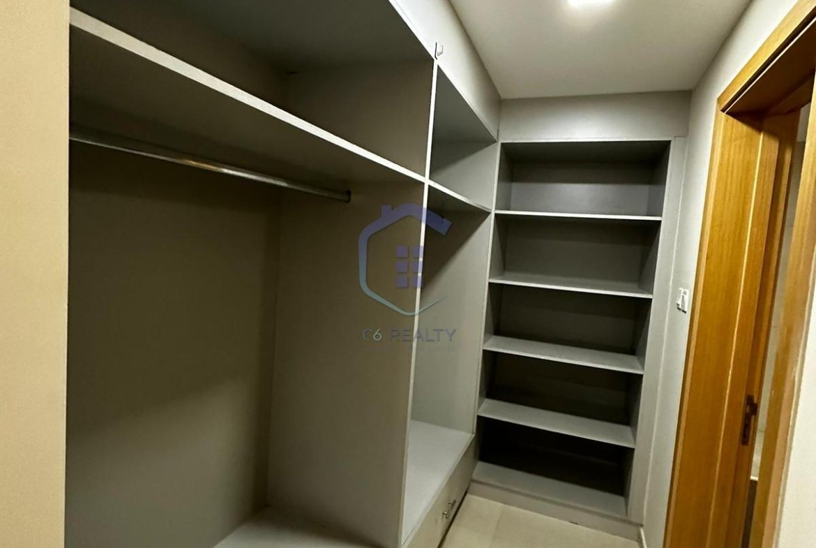 eaView Exclusive 2-Bedroom Apartment For Rent in Amwaj Islands