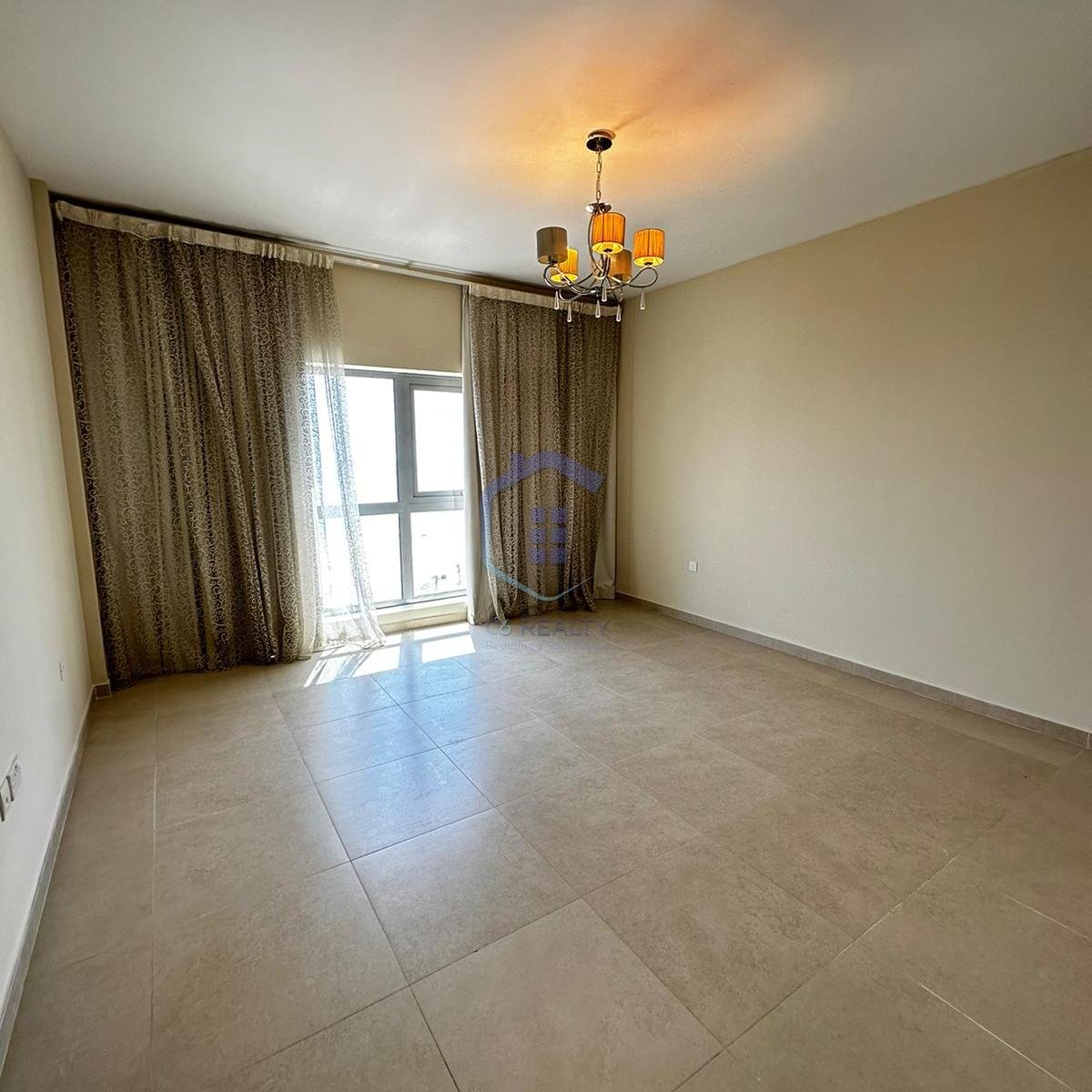 eaView Exclusive 2-Bedroom Apartment For Rent in Amwaj Islands