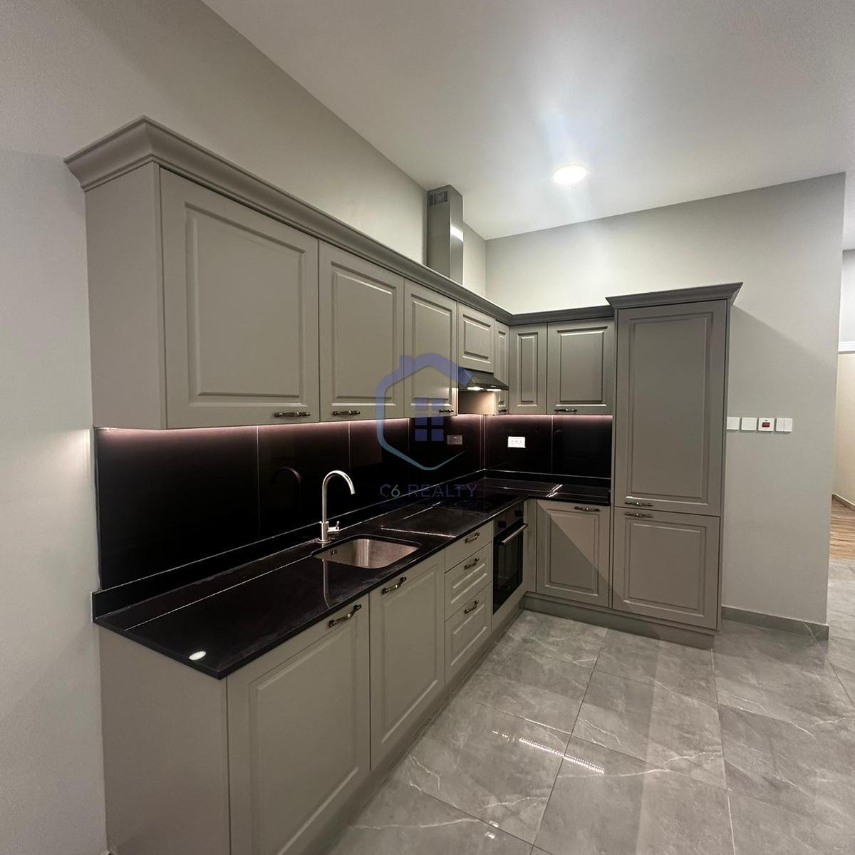 Exclusive 2-bedroom Apartment In The CityCenter Of Saar.