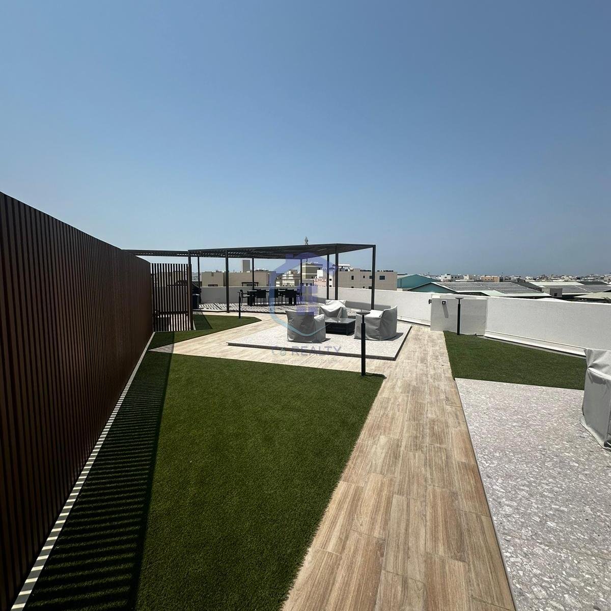Modern 2-Bedroom Apartment In The Heart Of Saar.