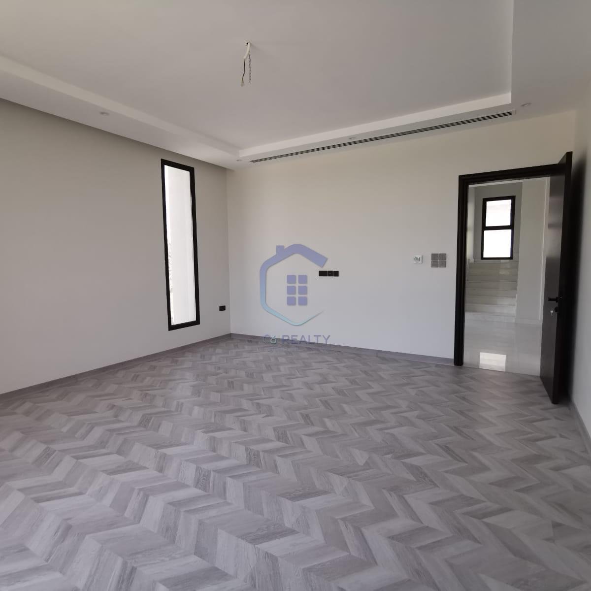 Luxury 4-Bedroom Villa in the Center Of Maqabah