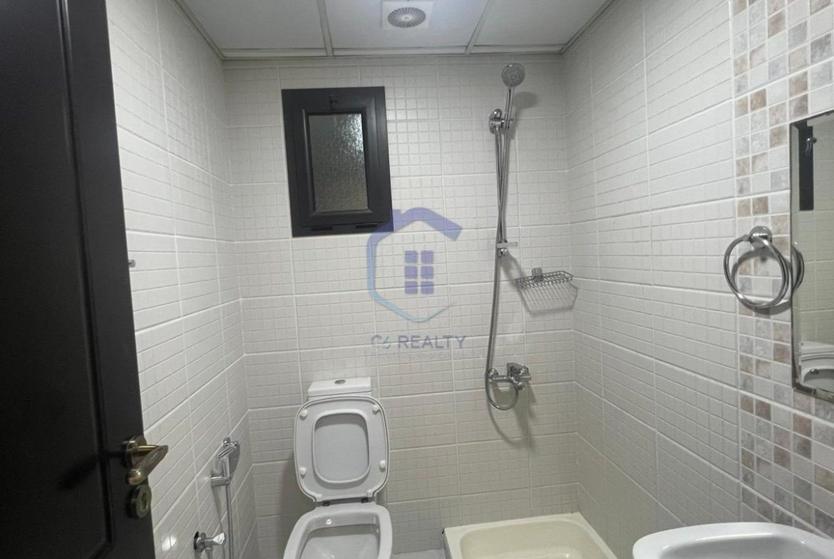 Elegant Three-Bedroom Apartment with Modern Amenities
