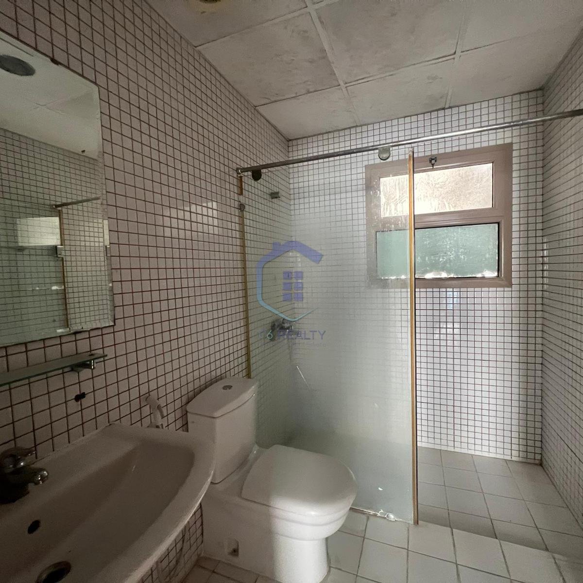 Modern 2-Bedroom Semi-Furnished Apartment in the center of city Hoora-Manama