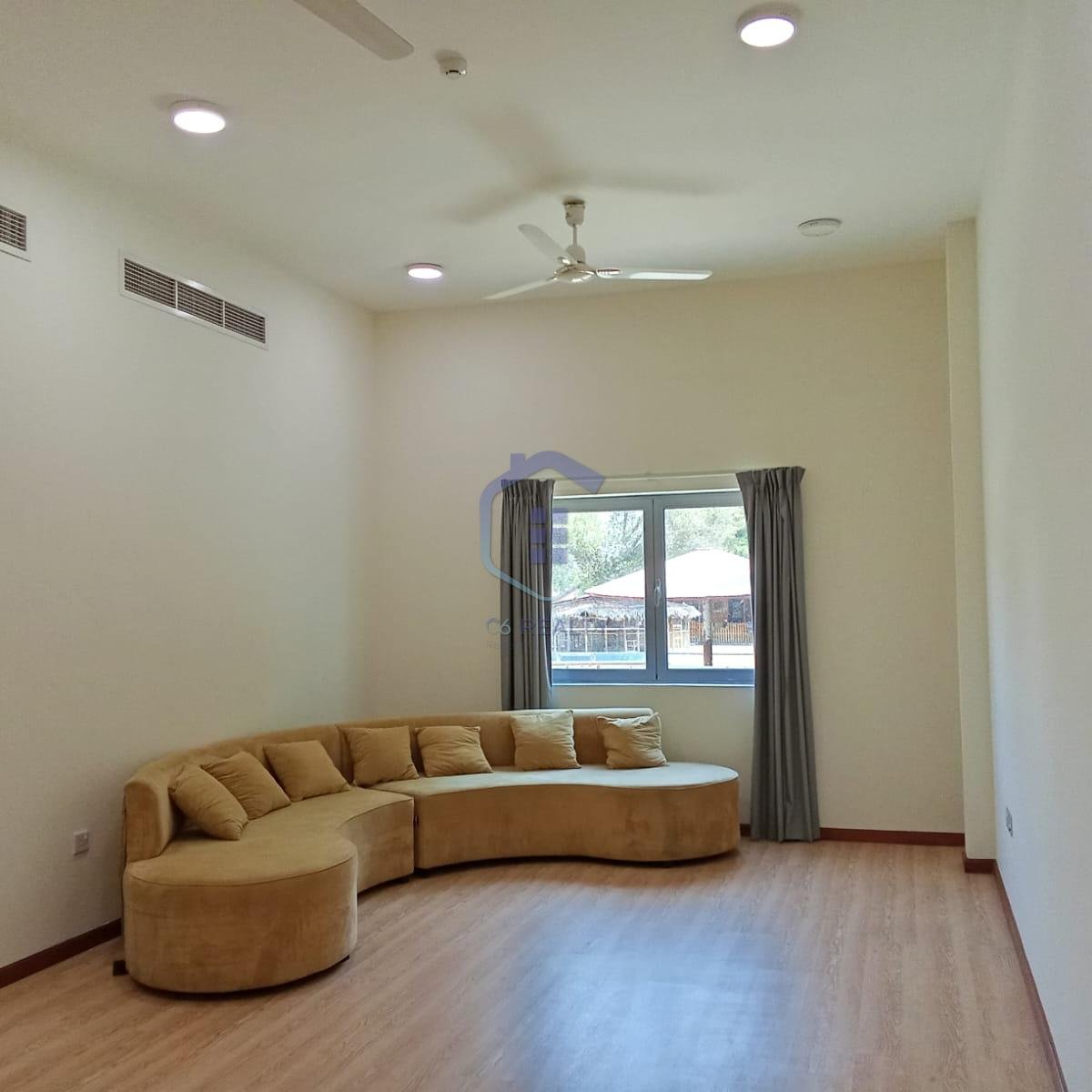 Modern Affordable Apartment for Rent in the Vibrant Saar