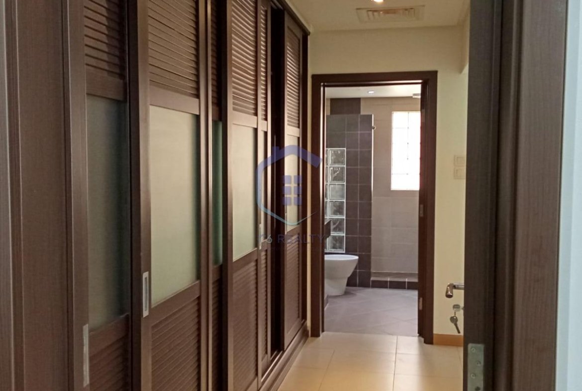 Modern Affordable Apartment for Rent in the Vibrant Saar